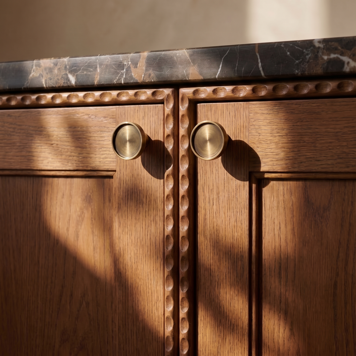 Mica Knob & Pull Bar