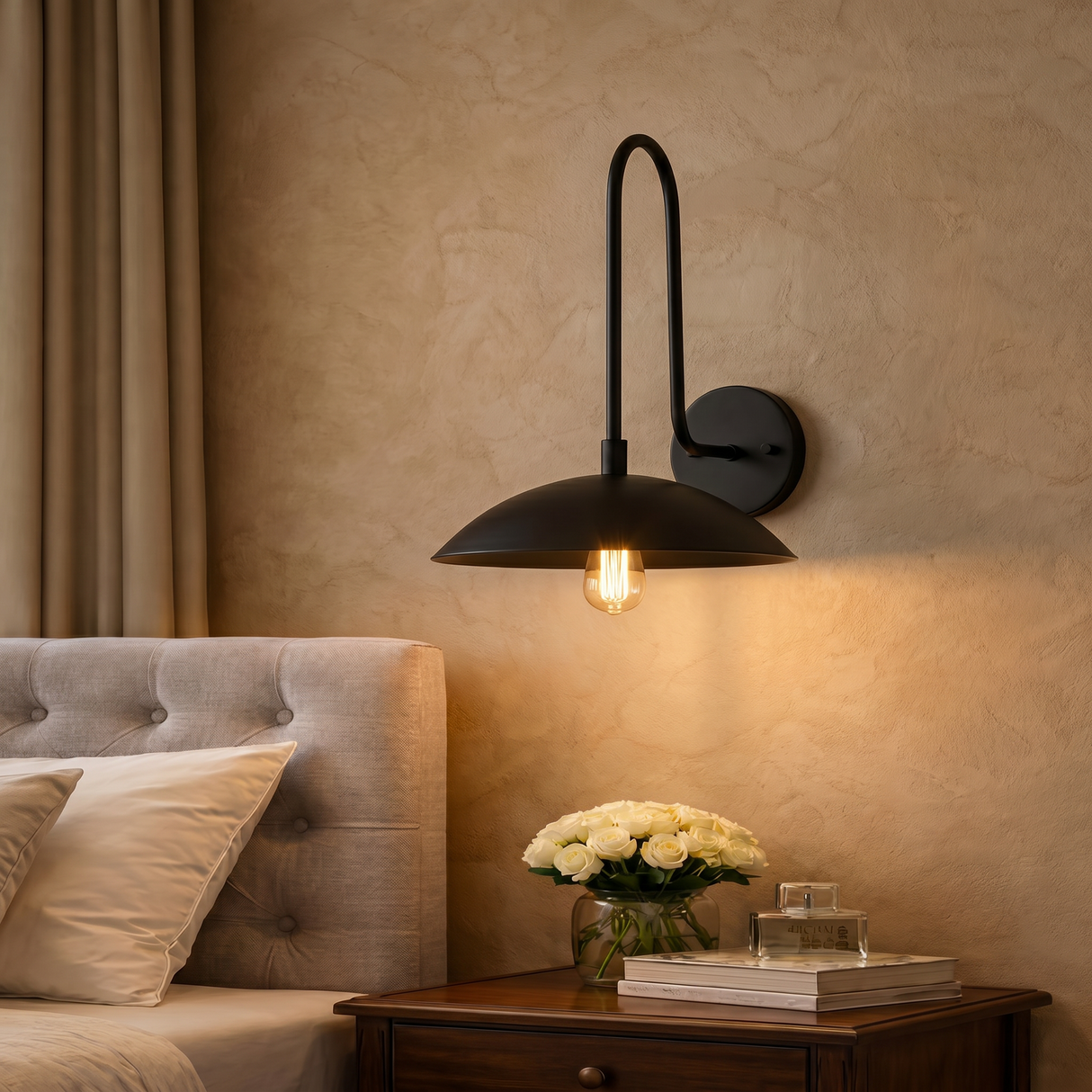 Caelis Wall Lamp