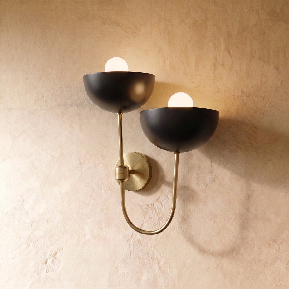 Esker Wall Lamp