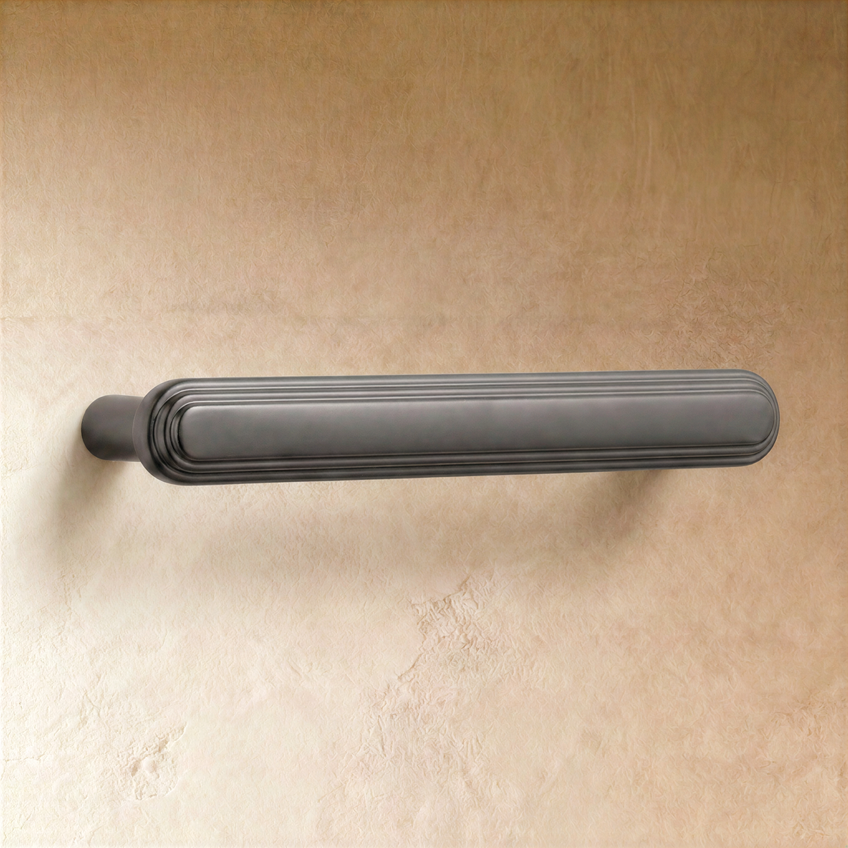 Osten Knob & Pull Bar