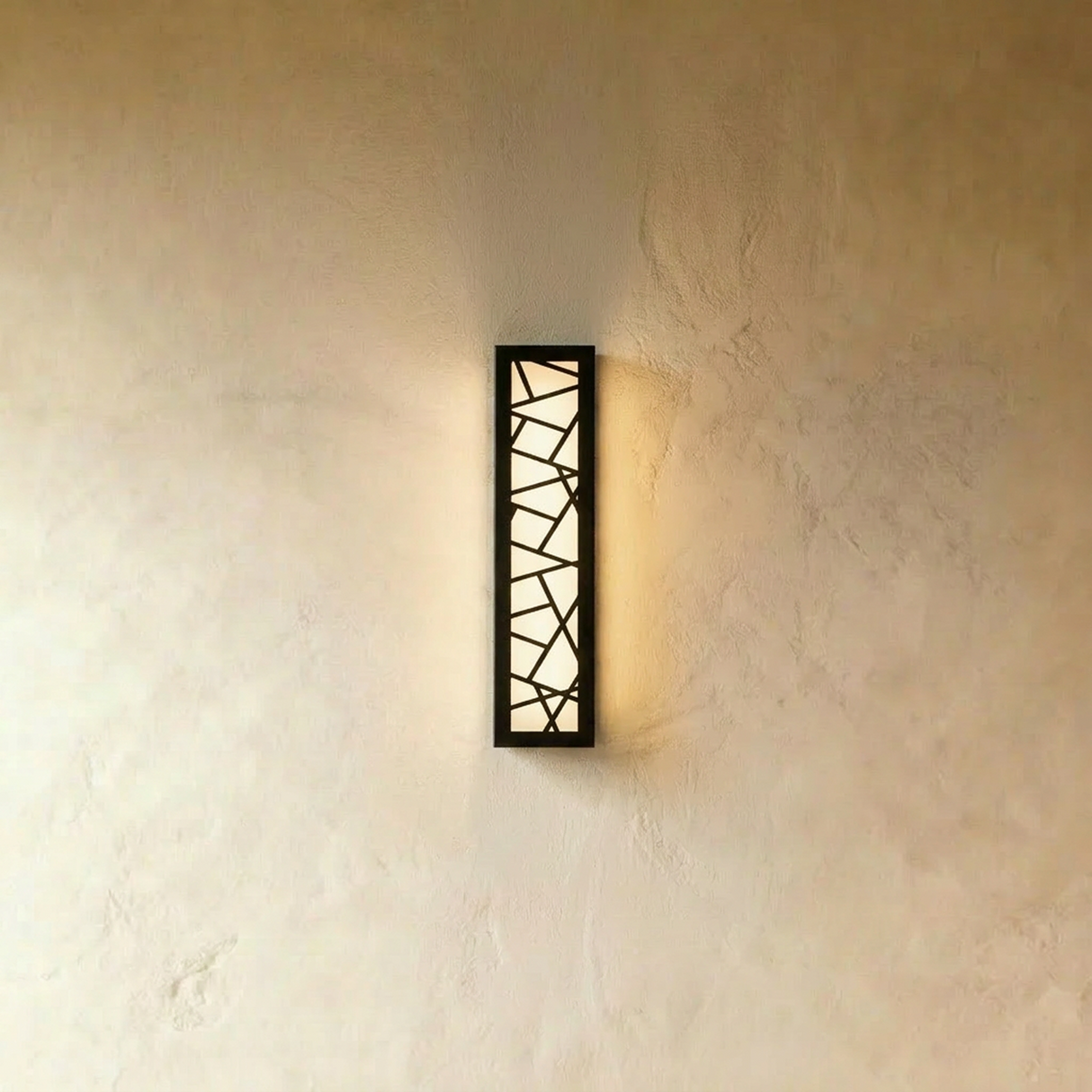 Shamil Wall Lamp