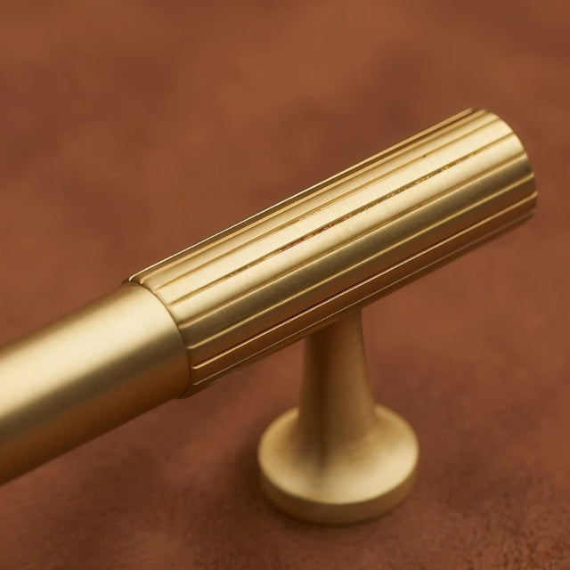Aniq Brass Knob & Pull Bar
