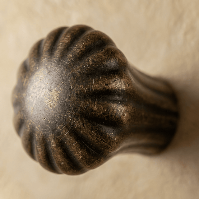 Berdo Knob & Pull Bar - Residence Supply