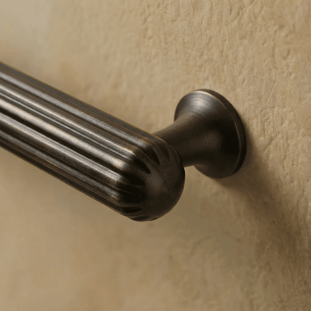 Berdo Knob & Pull Bar - Residence Supply