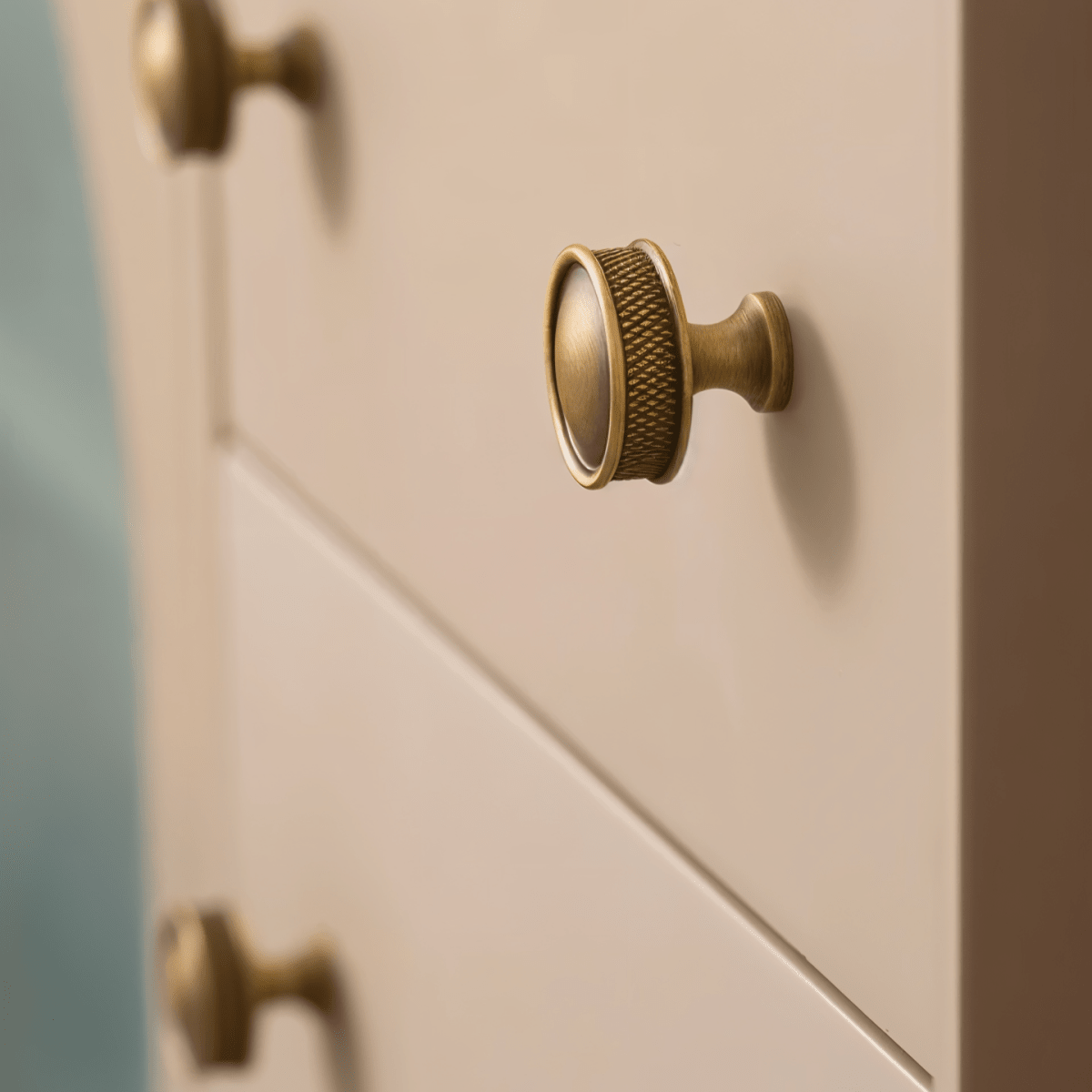 Eron Knob - Residence Supply