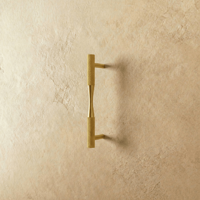 Esnato Pull Bar - Residence Supply