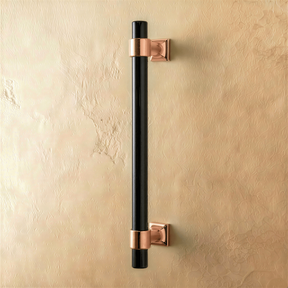 Frada Acrylic Knob & Pull Bar - Residence Supply