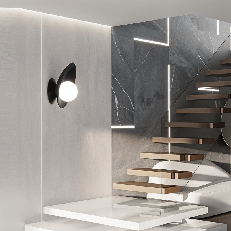 Griffin Wall Lamp