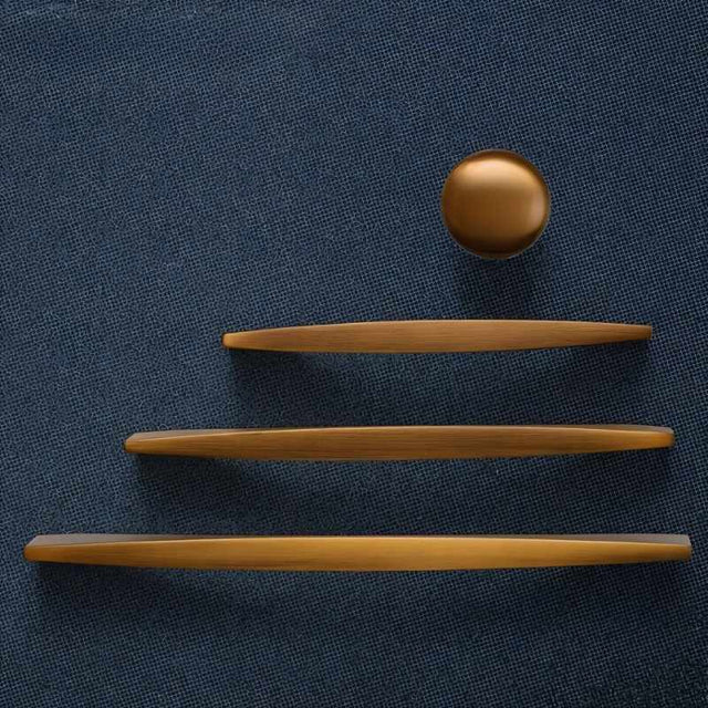 Prais Knob and Pull Bar