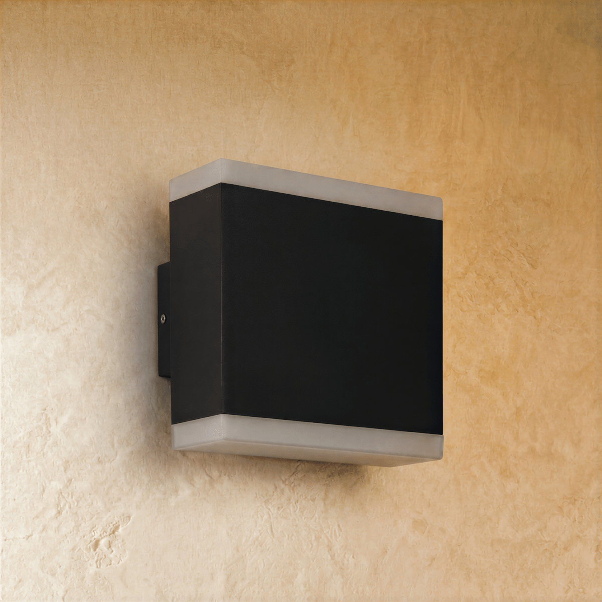 Helor Outdoor Wall Lamp - Residence Supply