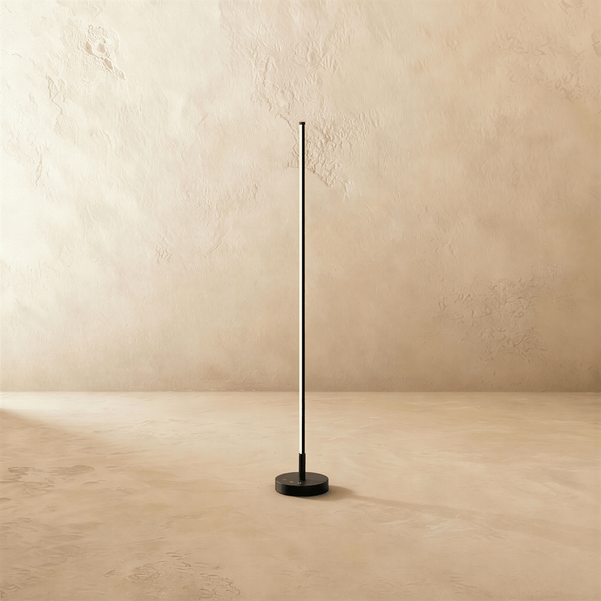 Solix Outdoor Floor Lamp - Residence Supply