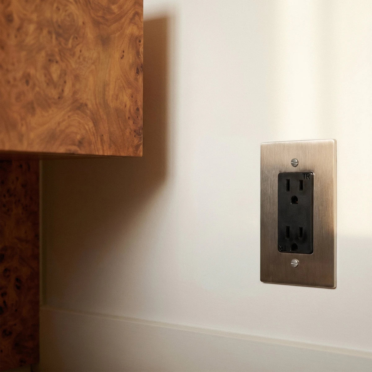 The Brass Outlet (1 to 4 Gang) - Residence Supply