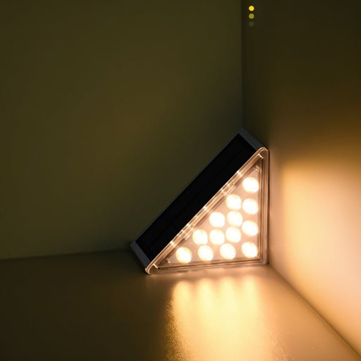 Trie Outdoor Floor Lamp - Modern Lighting
