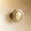 Varel Knob