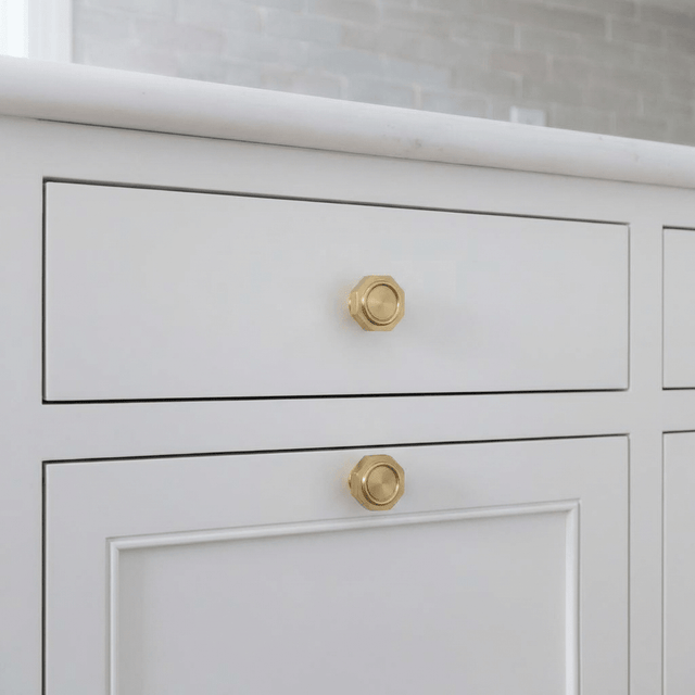 Varel Knob - Residence Supply