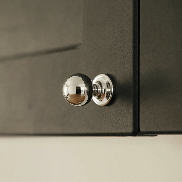 Venka Knob & Pull Bar - Residence Supply