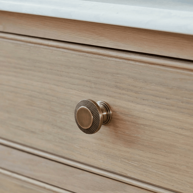 Verno Knob & Pull Bar - Residence Supply