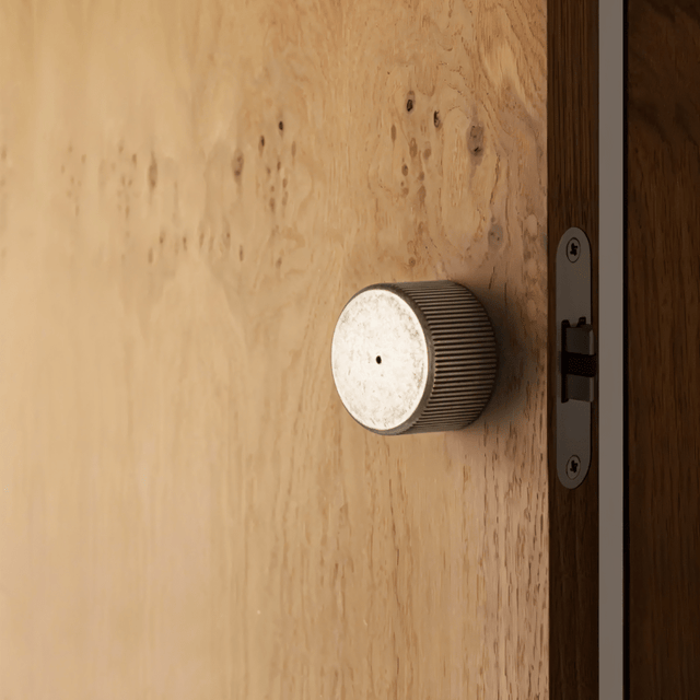 Vorn Handle and Lock - Residence Supply