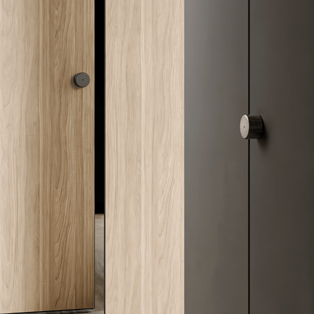Vorn Handle and Lock - Residence Supply