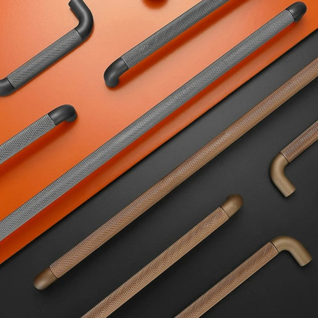 Alyma Knob & Pull Bar