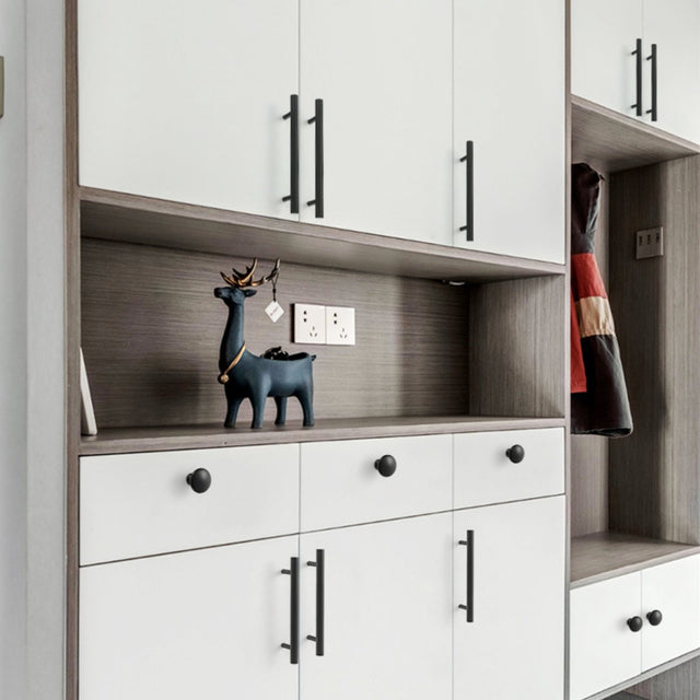 Opac Knob & Pull Bar