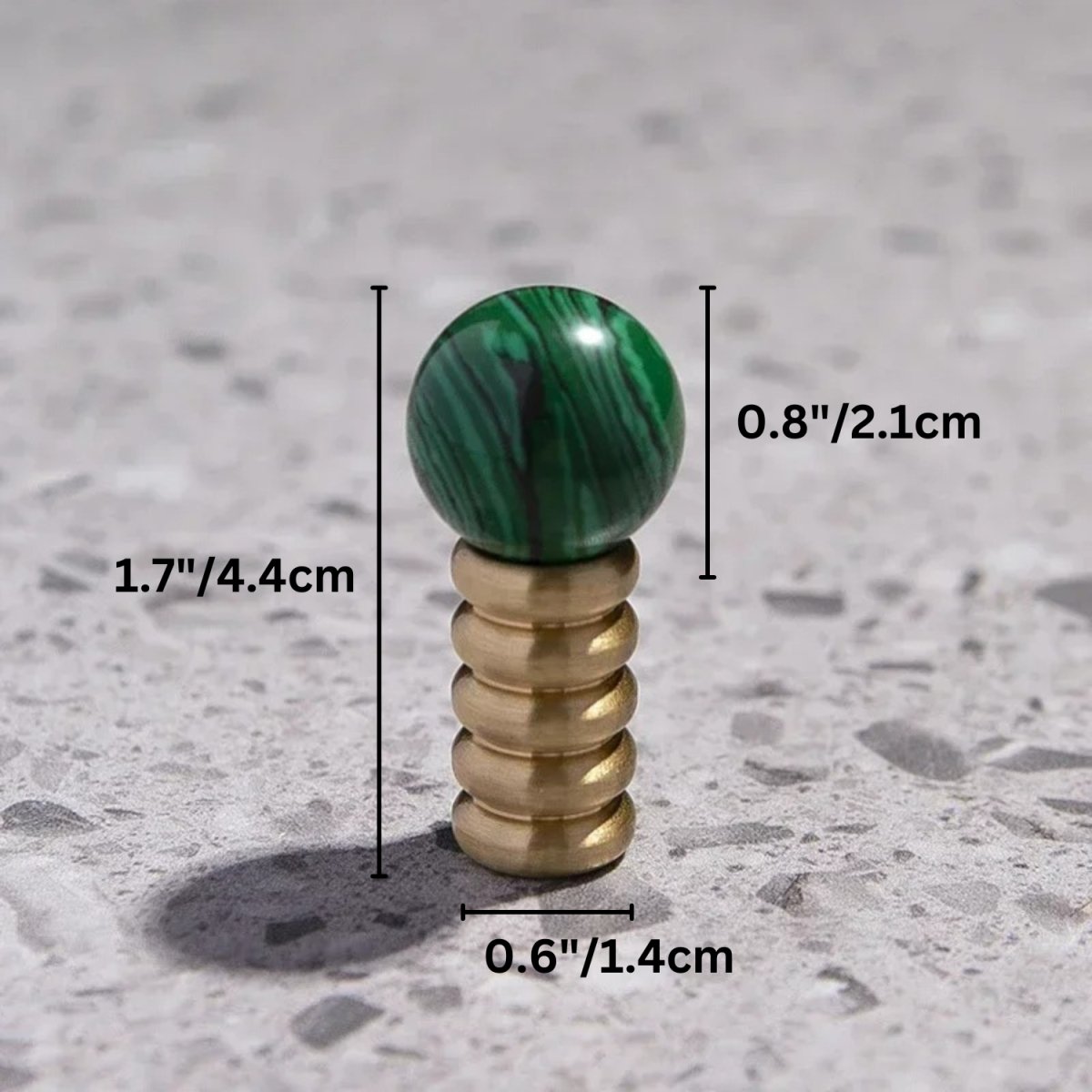 Qiu Crystal Knob