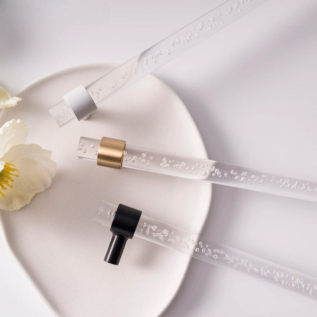 Shakuf Transparent Knob & Pull Bar