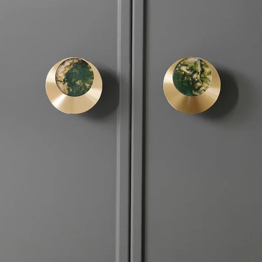 Shes Marble Knob