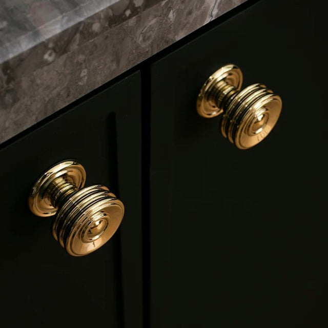 Vang Knob & Pull Bar