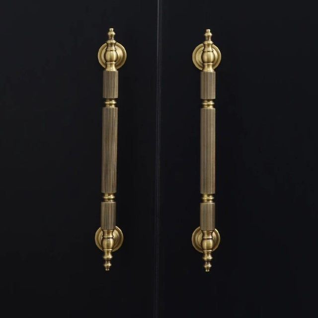 Yasha Knob & Pull Bar