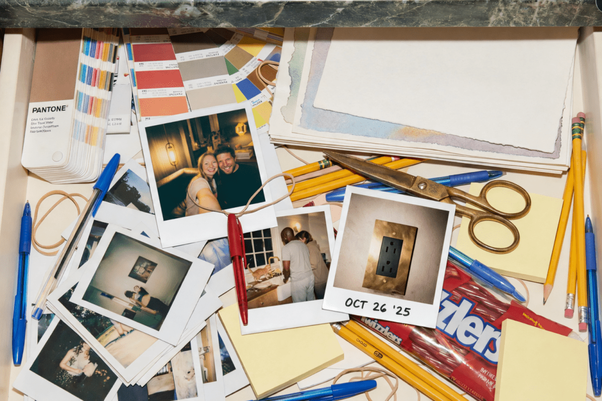 A Note on the Rooms We Lived In as We Head Into a New Year - Residence Supply