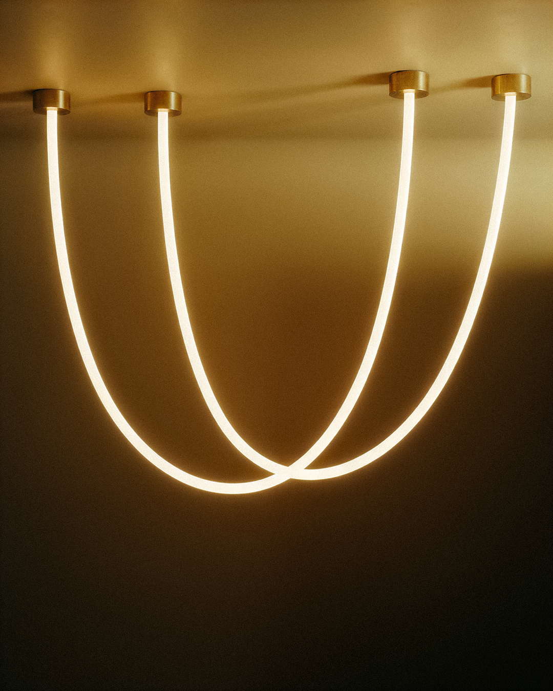 Filo Chandelier