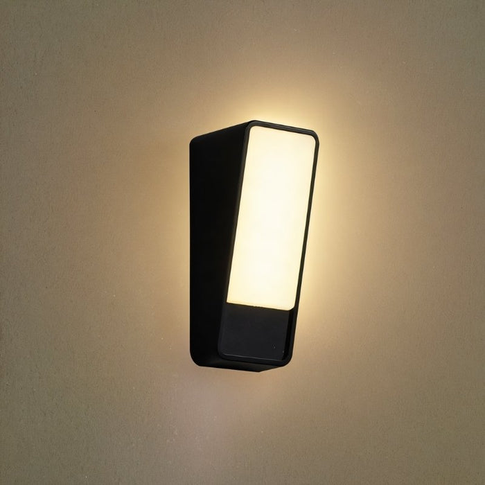 Azelix Outdoor Wall Lamp