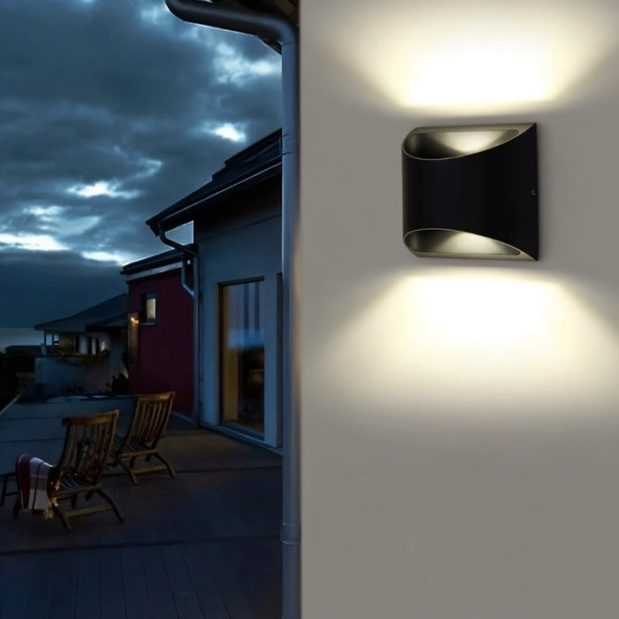 Cevona Outdoor Wall Lamp