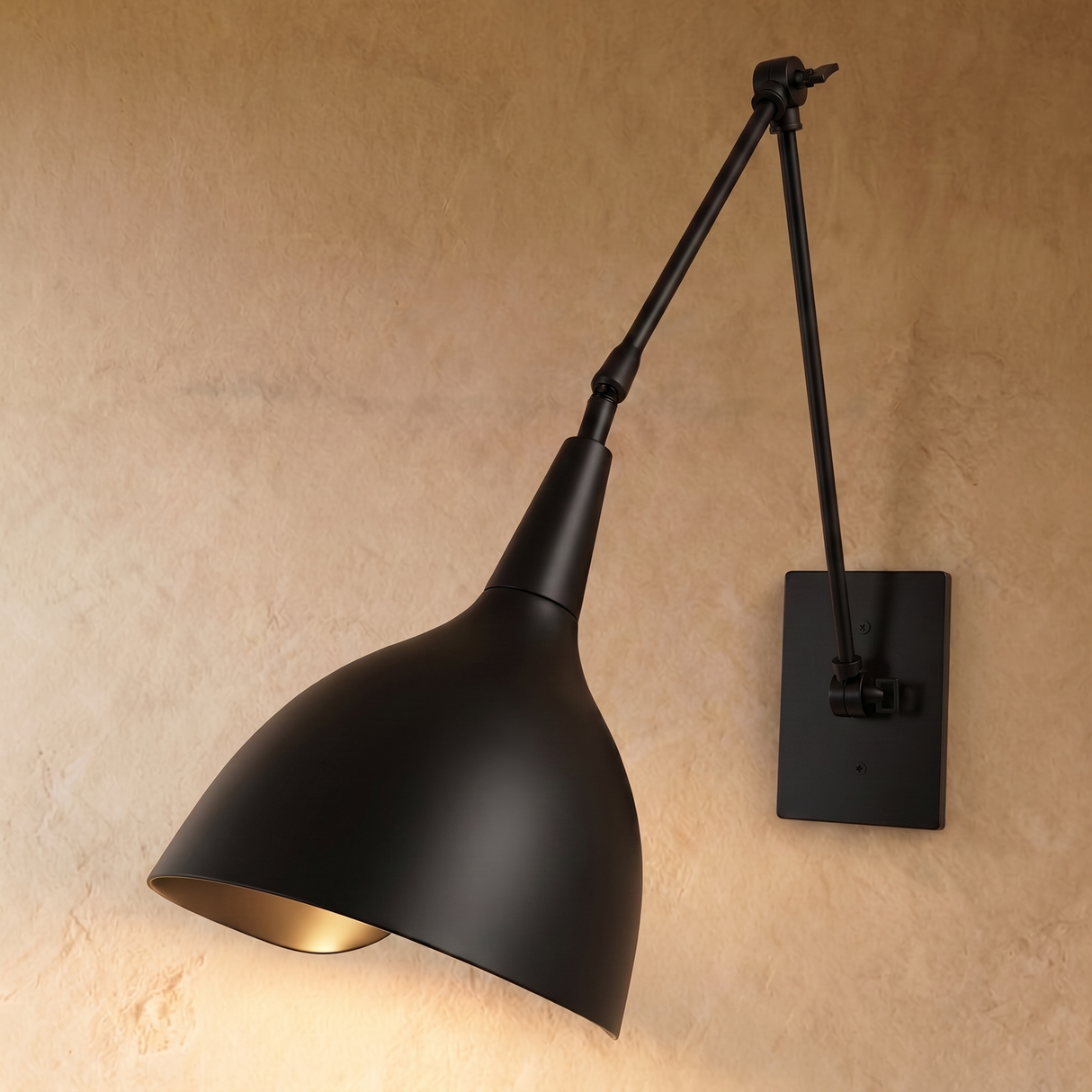 Cirex Wall Lamp