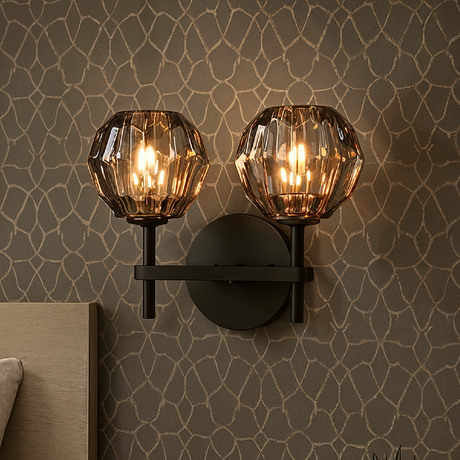 Cristo-Crystal-Wall-Lamp