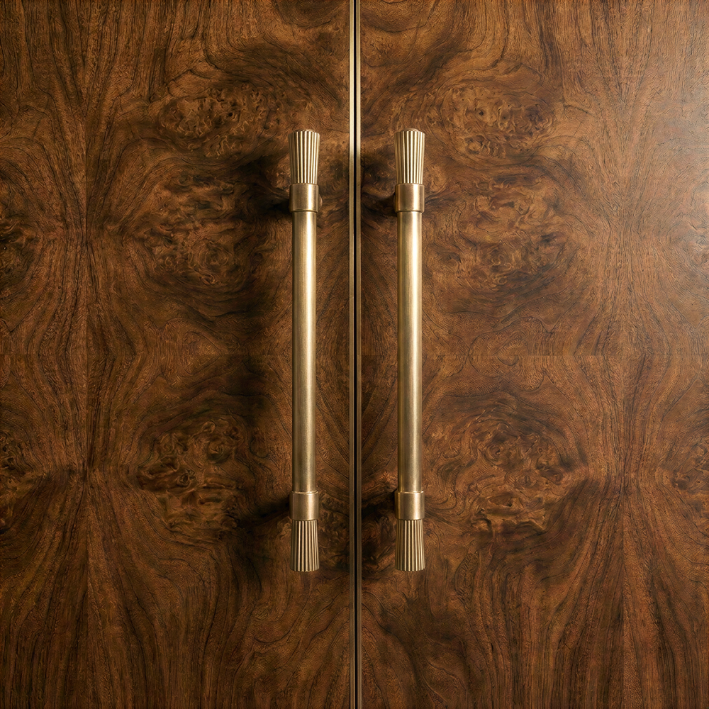 Doric Knob & Pull Bar