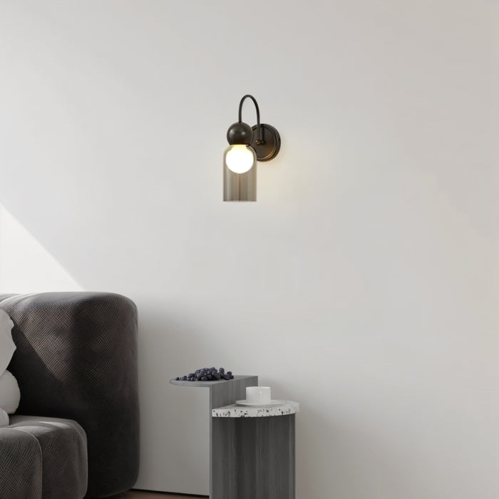 Voneva Wall Lamp