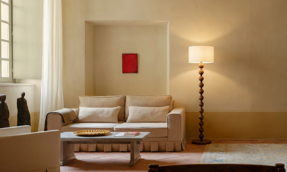 Versatile Corner Accent