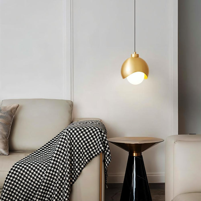 Gloam Pendant Light