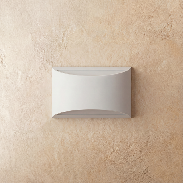 Kirta Wall Lamp
