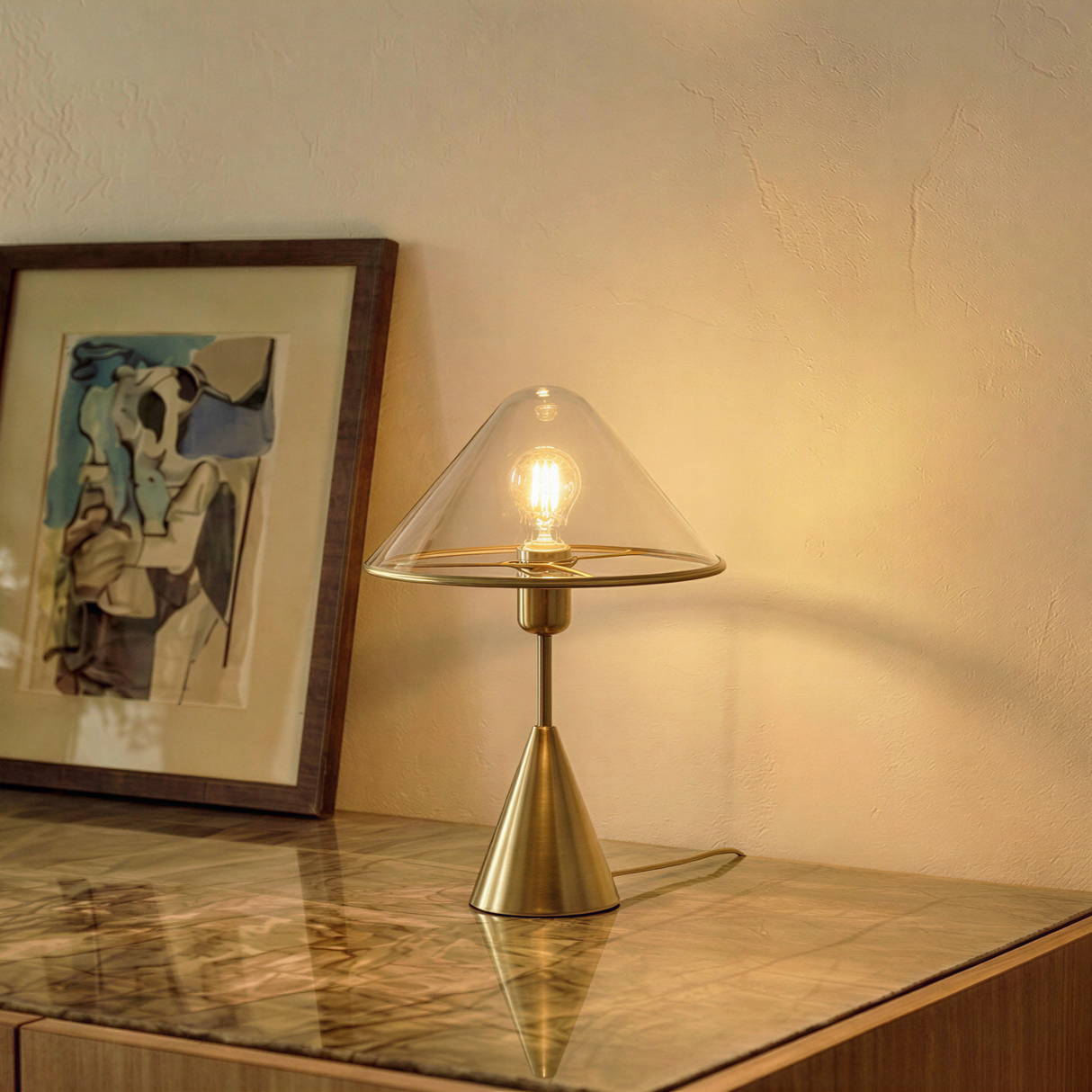 Lucen Table Lamp