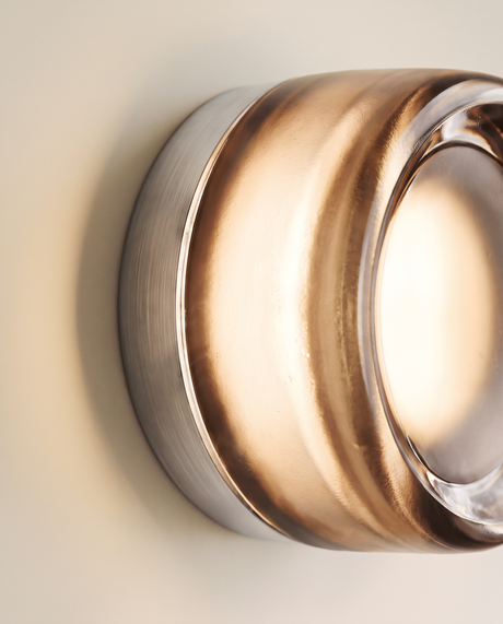 Lugna Wall Lamp