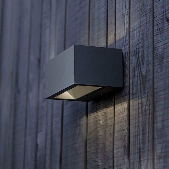 Mynara Outdoor Wall Lamp