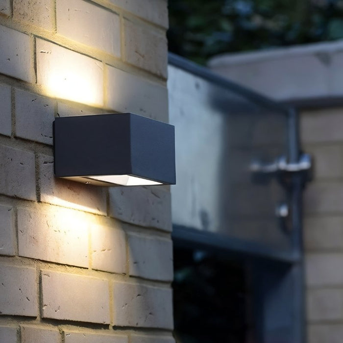 Mynara Outdoor Wall Lamp