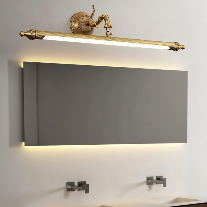 Nelvis Wall Lamp