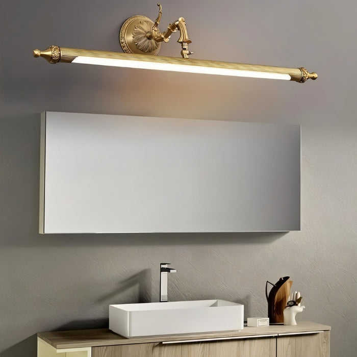 Nelvis Wall Lamp