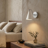 Alver Wall Lamp