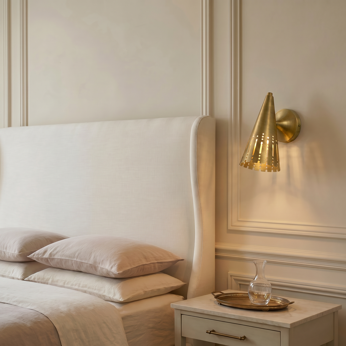 Arvik Wall Lamp