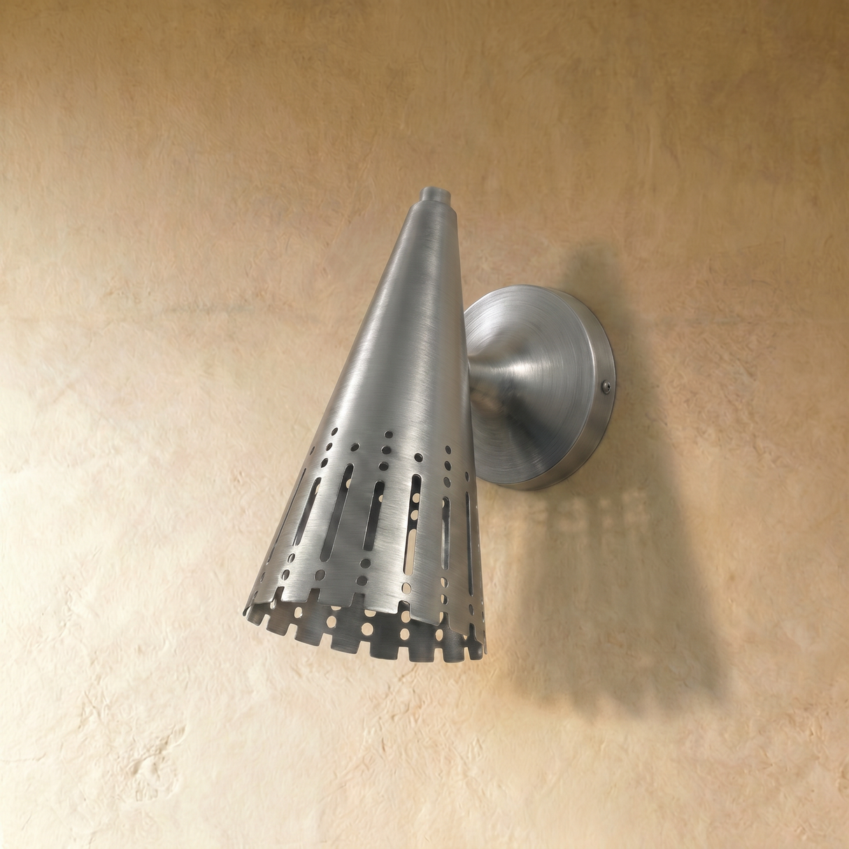 Arvik Wall Lamp
